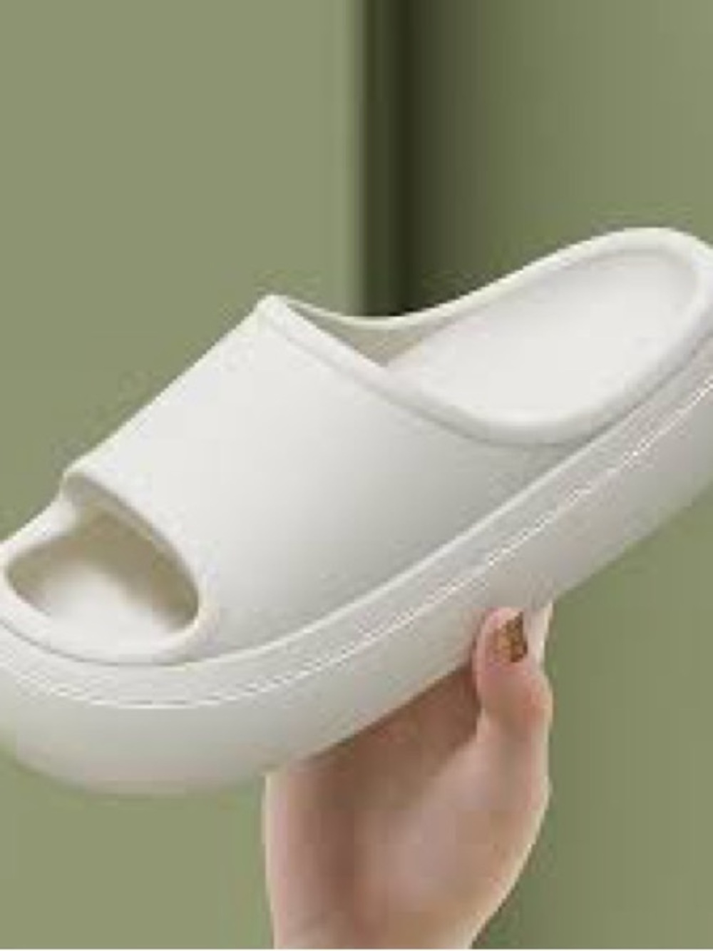 3/15$ White Platform Slide Sandal